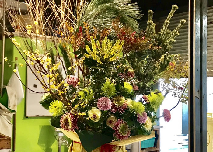 お店の外でのお仕事 画像8